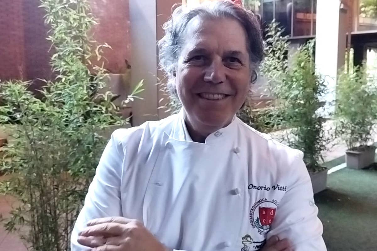 Tre ingredienti per il gelato al panettone del maestro Onorio Vitti