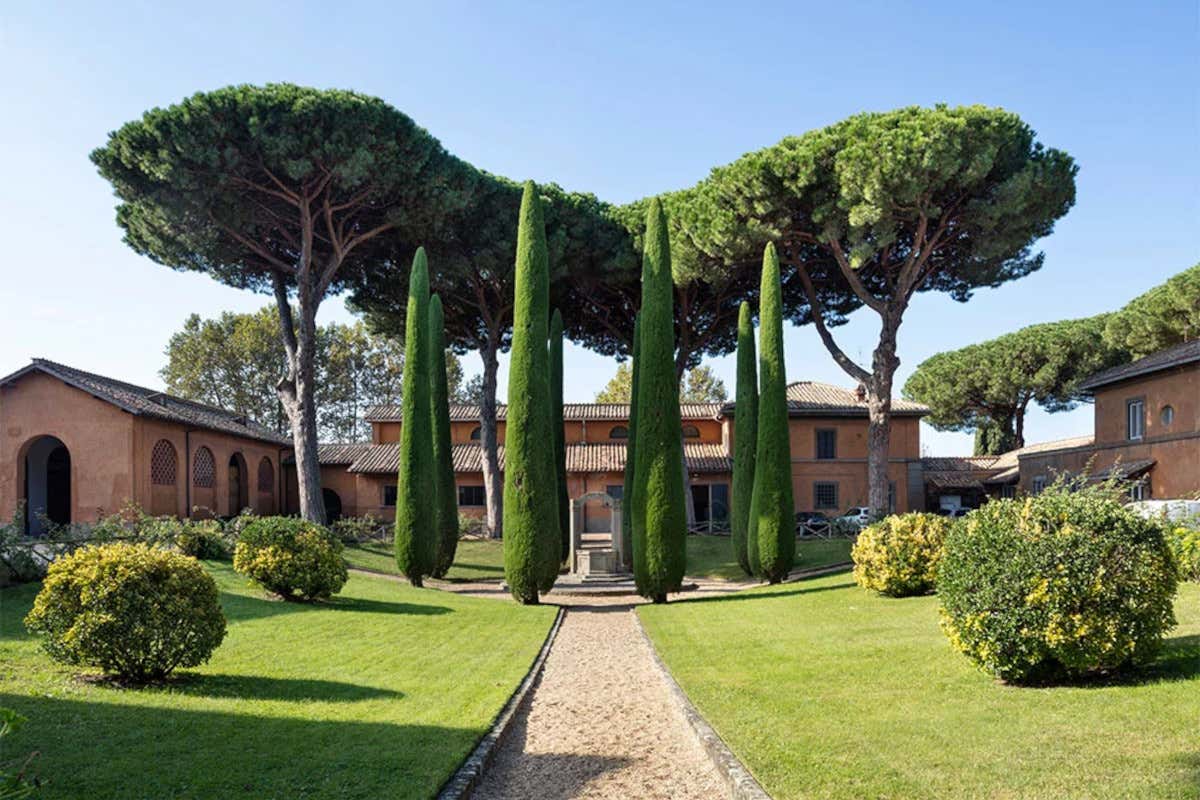 Papa Leone XIV “diventa ristoratore”: a Castel Gandolfo il ristorante tra km 0, Chicago e Perù