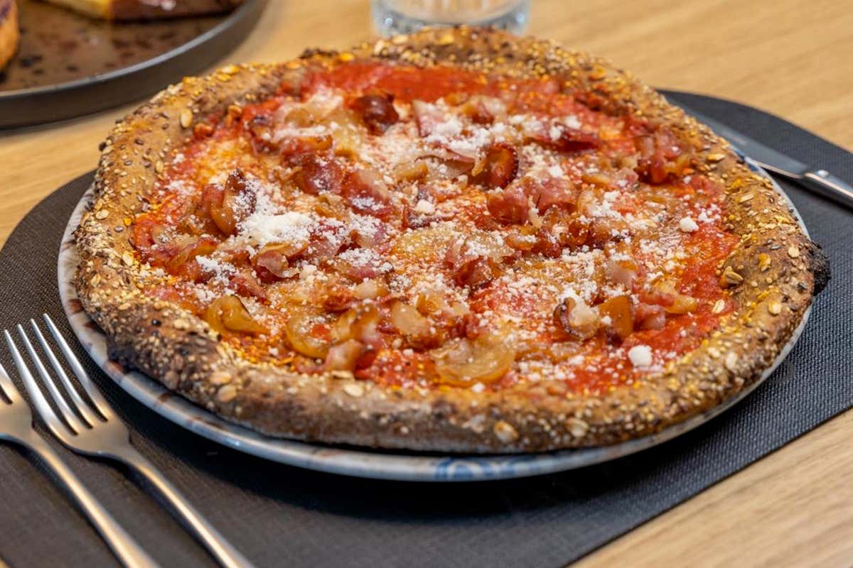 A Palermo la pizzeria di Daniele Vaccarella con 7 impasti e ingredienti siciliani A Palermo la pizzeria di Daniele Vaccarella con 7 impasti e ingredienti siciliani