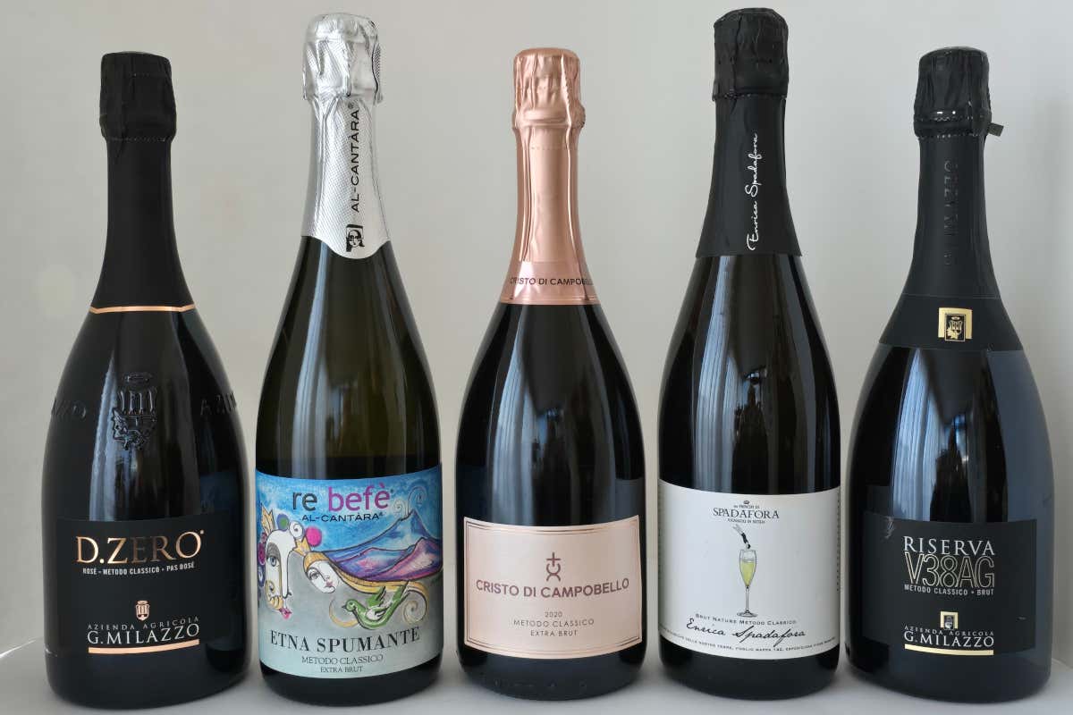 Dall'Etna al Camporeale, nuove scelte per chi ama il Metodo Classico siciliano Dall'Etna al Camporeale, nuove scelte per chi ama il Metodo Classico siciliano