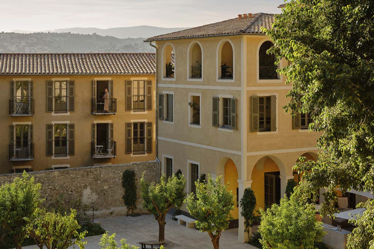 Dormire in un ex convento a Nizza si può: scopri l’Hotel du Couvent Dormire in un ex convento a Nizza si può: scopri l’Hotel du Couvent