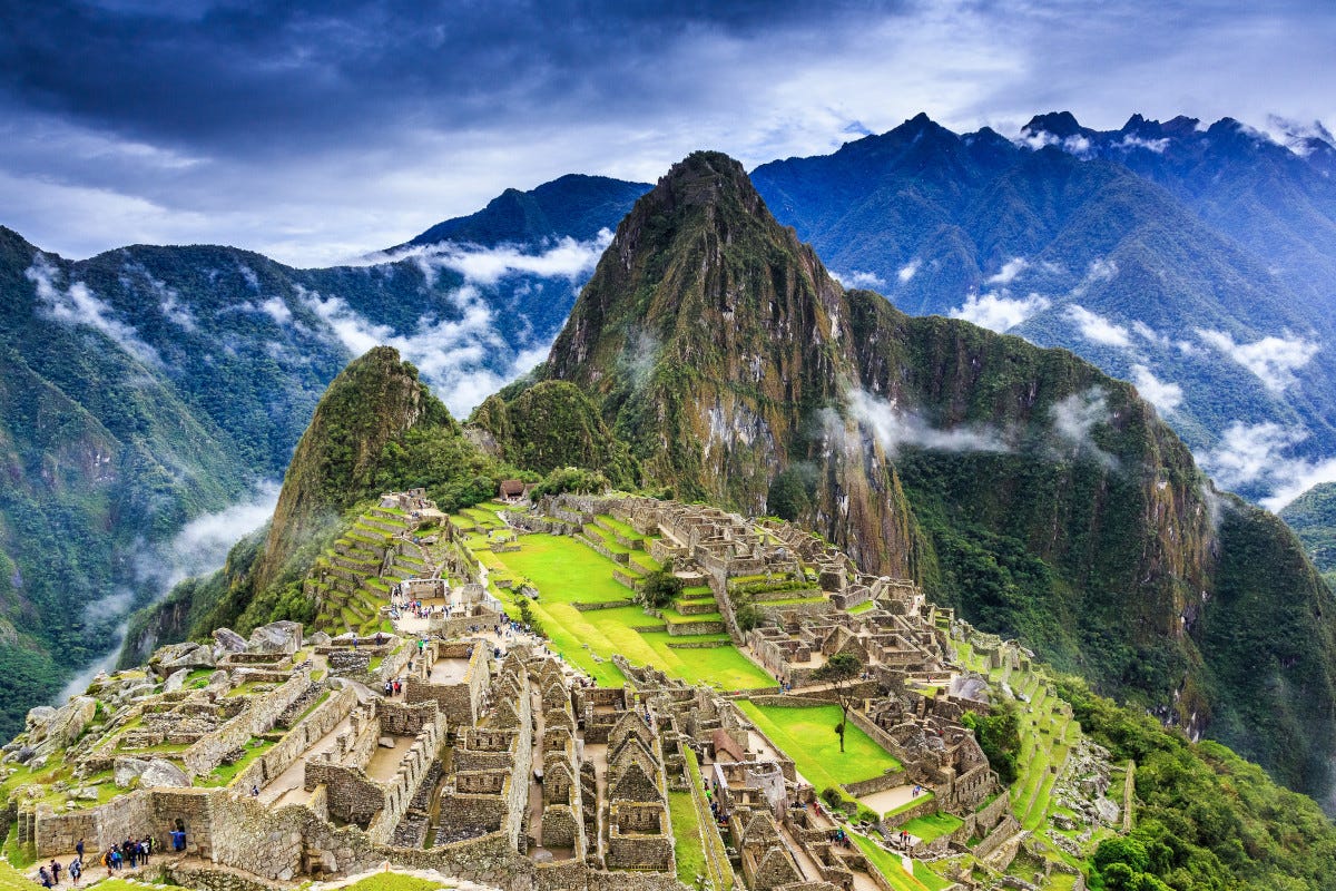 Il sito archeologico di Machu Picchu Perù, bus di turisti precipita in un dirupo a Machu Picchu