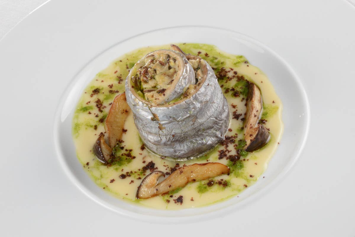 Turbante di pesce lama, funghi porcini, crema di patate e olive taggiasche