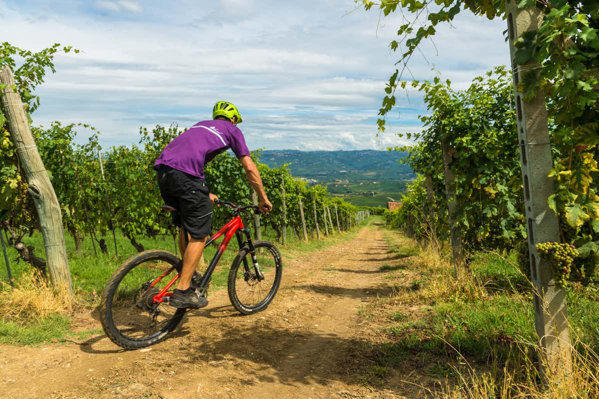 Cicloturismo sempre più sostenibile: i Green Road Award premiano la Liguria