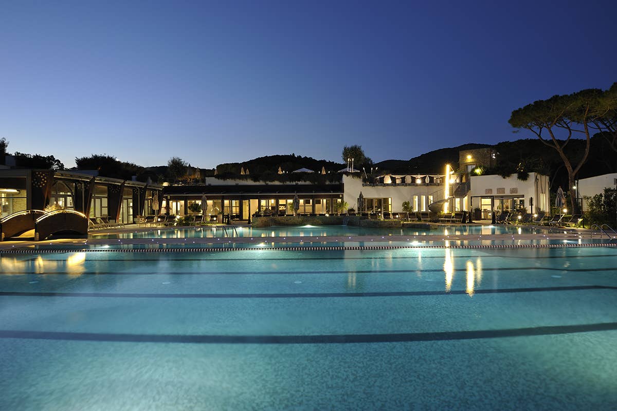 La piscina Un cuore svedese (e green) batte in Maremma al Riva Del Sole Resort