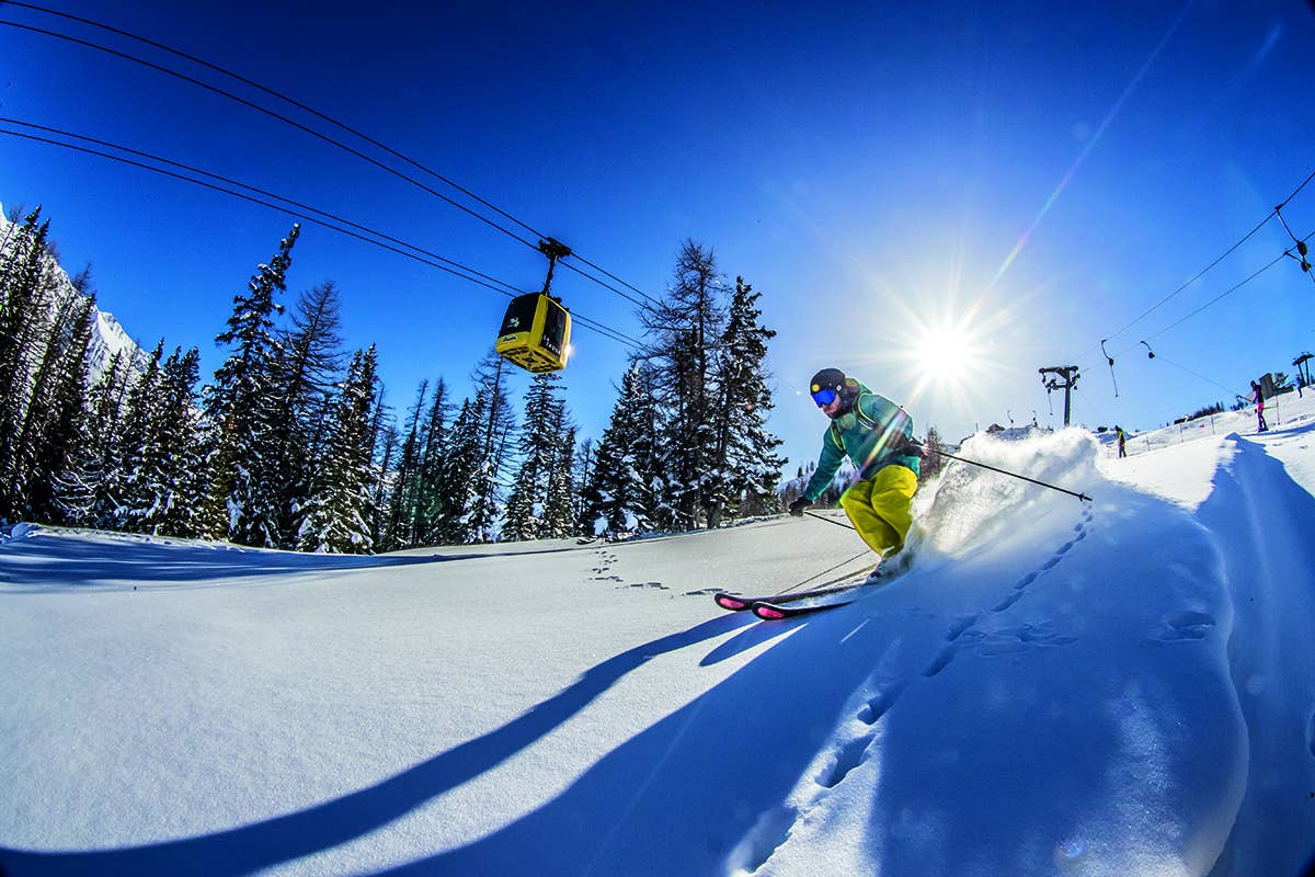 In maschera sulle piste da sci? Succede a La Thuile - Italia a Tavola