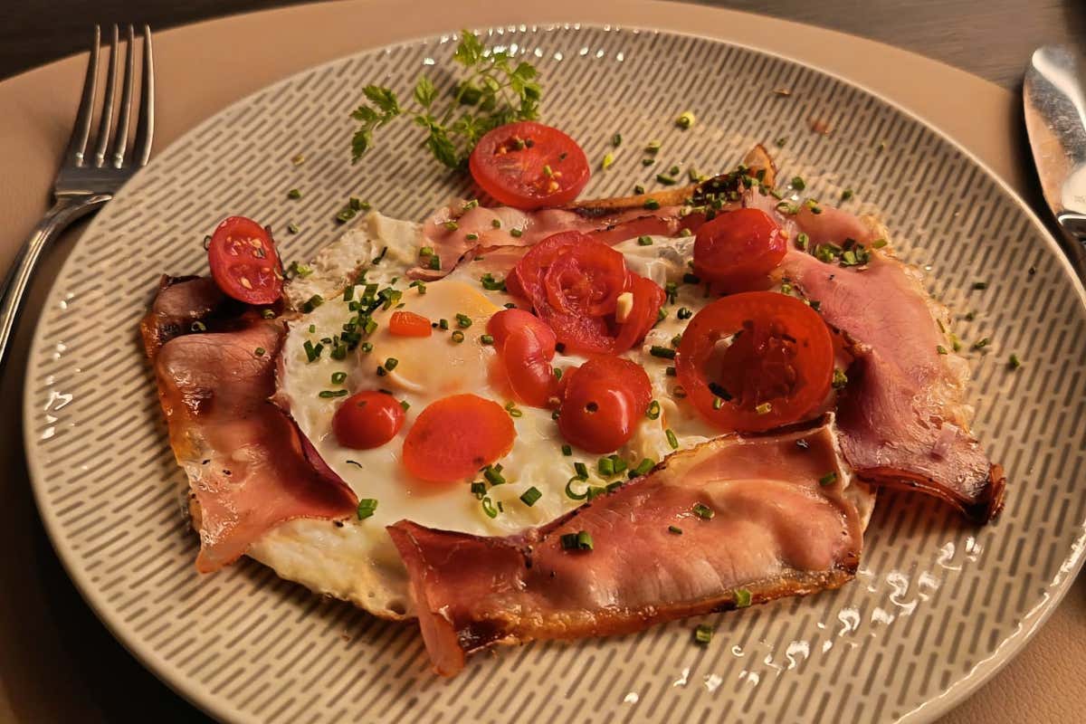 Benessere tra le Alpi: l'hotel dove vivere l’autunno tra Sky Pool, saune e natura