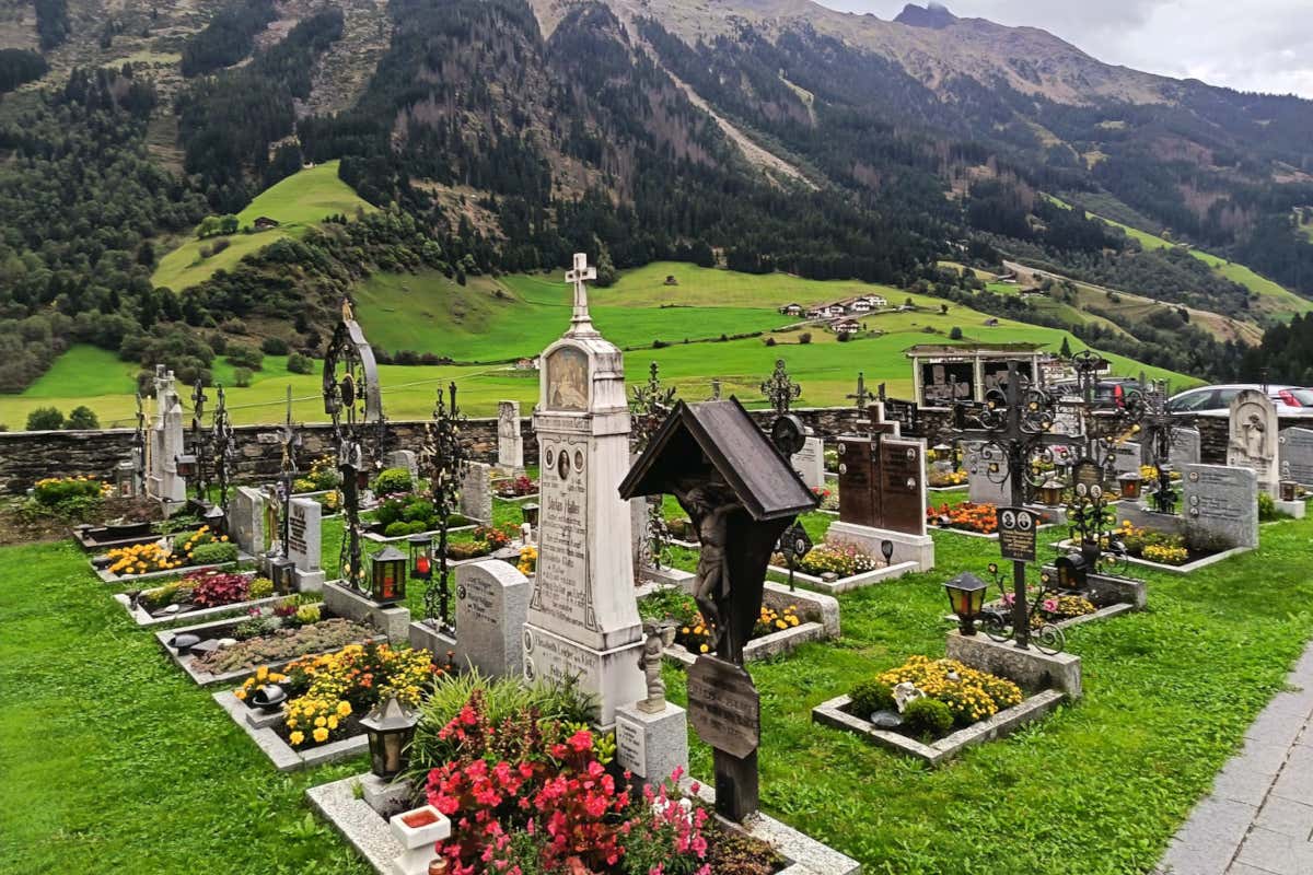 Benessere tra le Alpi: l'hotel dove vivere l’autunno tra Sky Pool, saune e natura