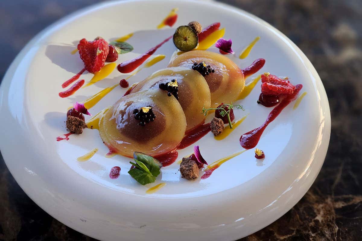 Sapevi che il Colosseo si può mangiare? A Roma lo trovi tra i dessert di un ristorante stellato