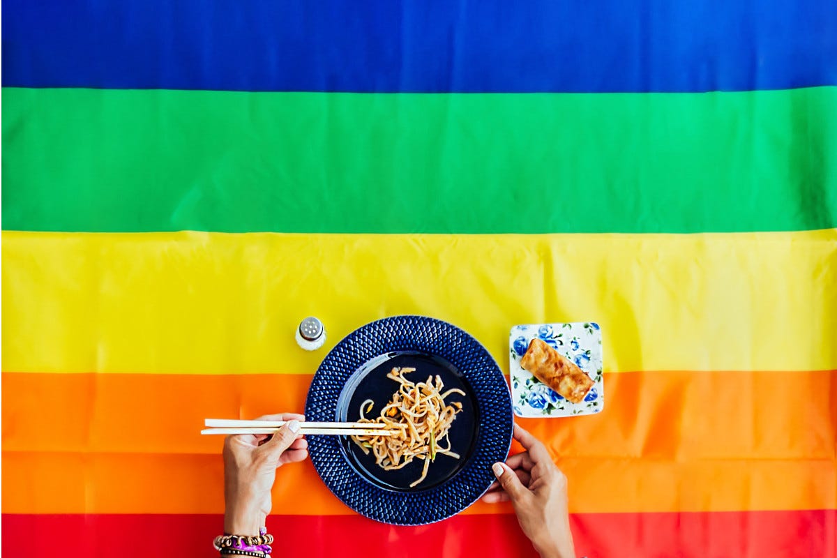 Festeggiamo il Pride Month con i cibi arcobaleno che fanno bene alla salute