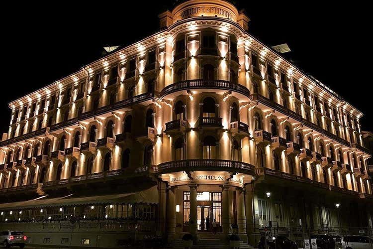 Il grand Hotel Principe di Piemonte di Viareggio - Viareggio, gli Incontri del Principeportano l'attualit&agrave; in Versilia