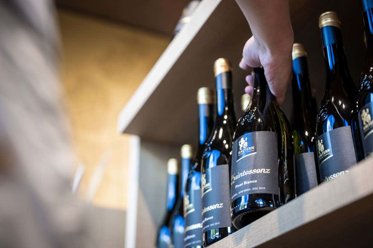 Quintessenz Pinot Bianco e Stern Sauvignon di Kaltern, perfetti con gli asparagi Quintessenz Pinot Bianco e Stern Sauvignon di Kaltern, perfetti con gli asparagi