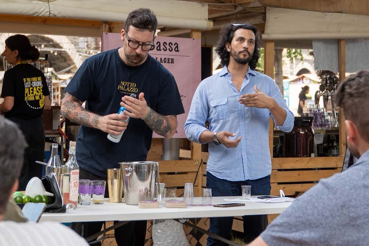 Abbinata a formaggi o al gin: a Catania le nuove frontiere della birra