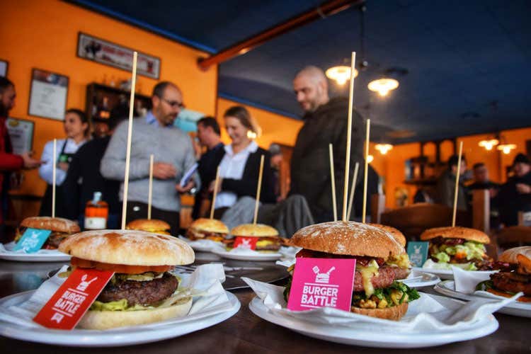 (Re del Burger Gourmet 2019 Nove finalisti per il titolo italiano) (Re del Burger Gourmet 2019 Nove finalisti per il titolo italiano)