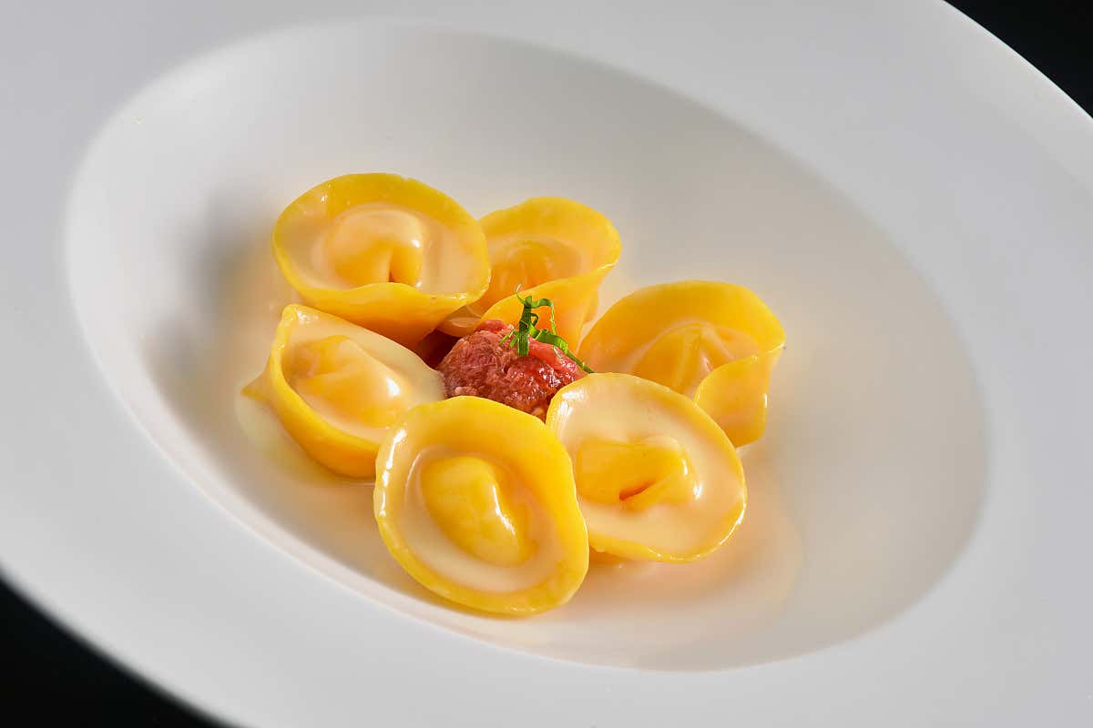 Alla Madonnina del Pescatore di Cedroni la cucina diventa emozione Alla Madonnina del Pescatore di Cedroni la cucina diventa emozione