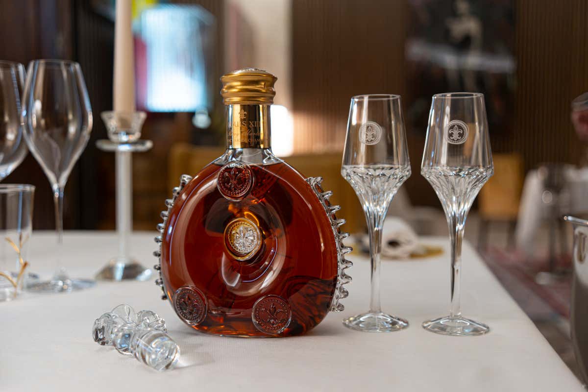 Cosa rende unico Henri Prosperi? Una cena che diventa racconto, tra Champagne e Cognac