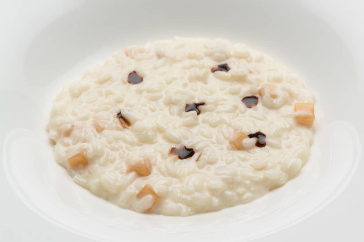 Risotto all’infuso di latte, Parmigiano Reggiano, Aceto Balsamico DOP
