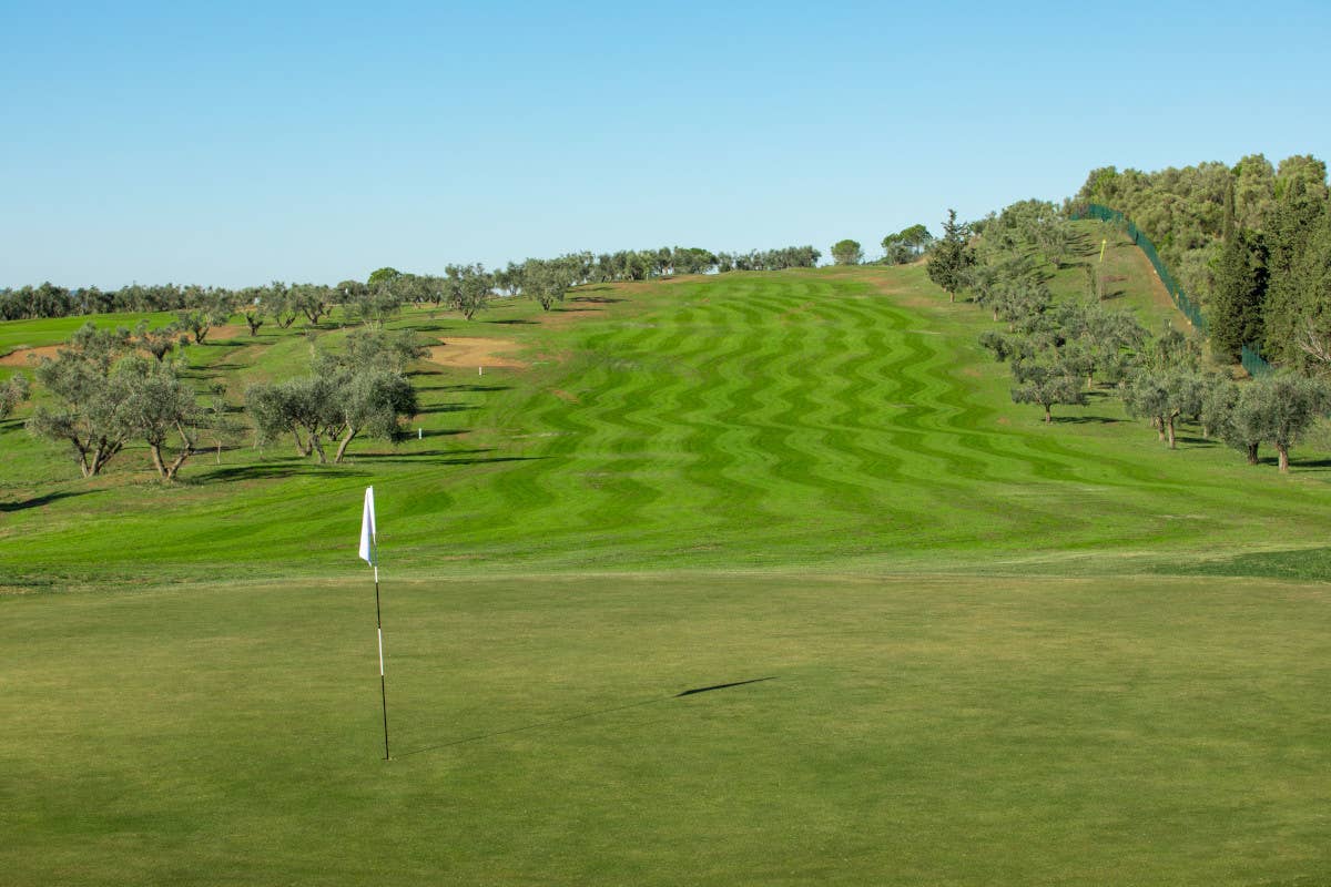 Riva Toscana, golf e benessere vista mare