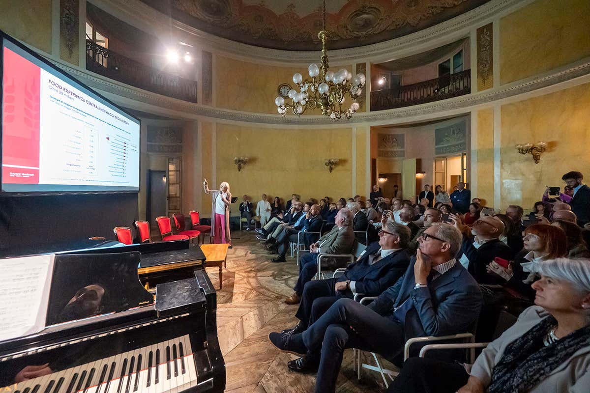 Il modello Acetaie Aperte, da Modena parte la sinergia per il turismo dei territori Il modello Acetaie Aperte, da Modena parte la sinergia per il turismo dei territori