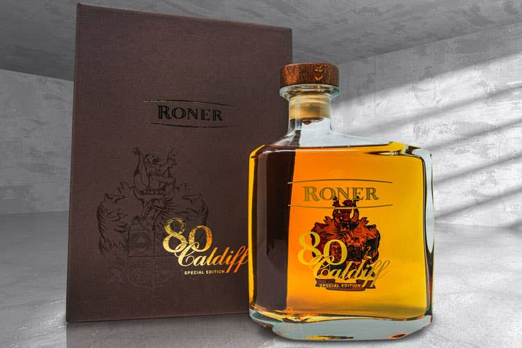 Caldiff 80 di Roner - Caldiff 80, un distillato di mele per il compleanno di Andreas Roner