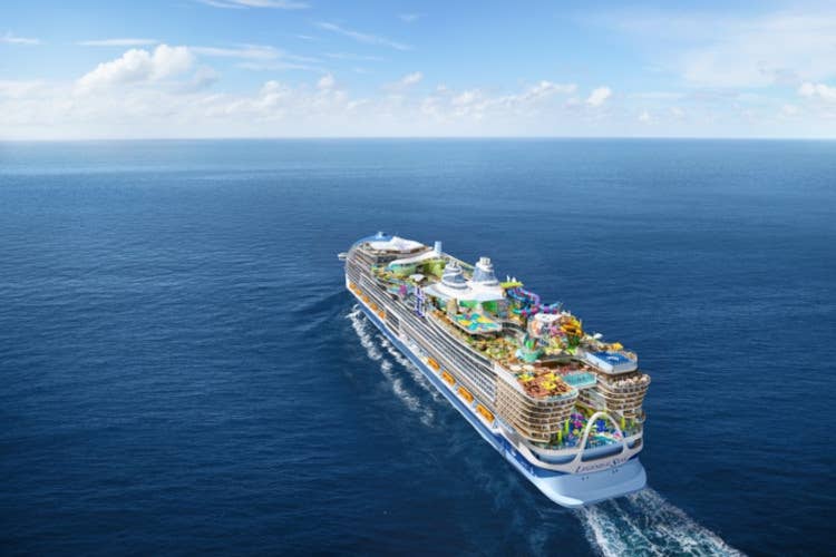 “Legend of the Seas”: Royal Caribbean annuncia la terza nave della Icon Class