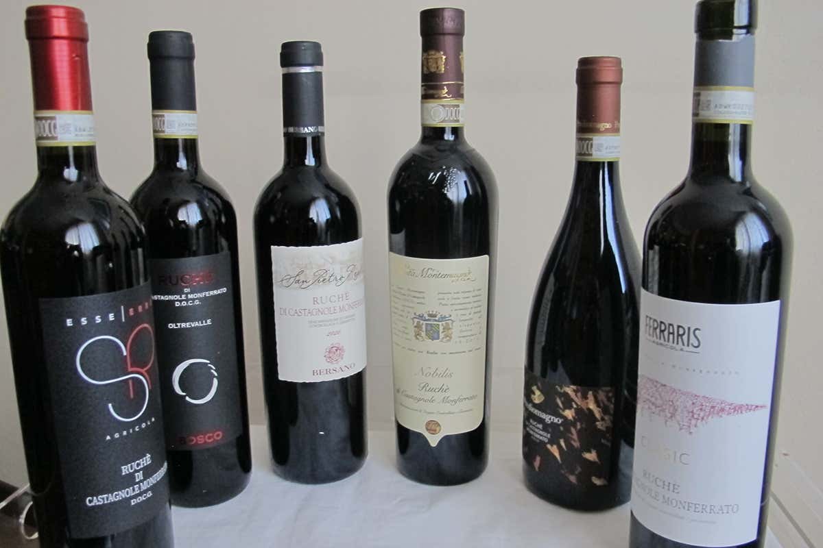 L'ultimo lotto Ruchè di Castagnole Monferrato, una degustazione d'eccezione L'ultimo lotto Ruchè di Castagnole Monferrato, una degustazione d'eccezione