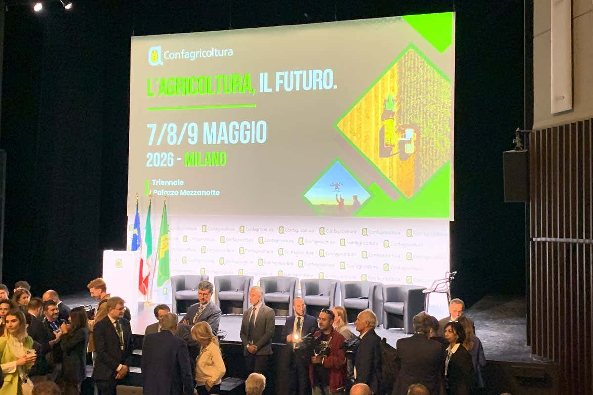 Meloni: «Viviamo in tempi imprevedibili e l’agricoltura rappresenta una certezza» 