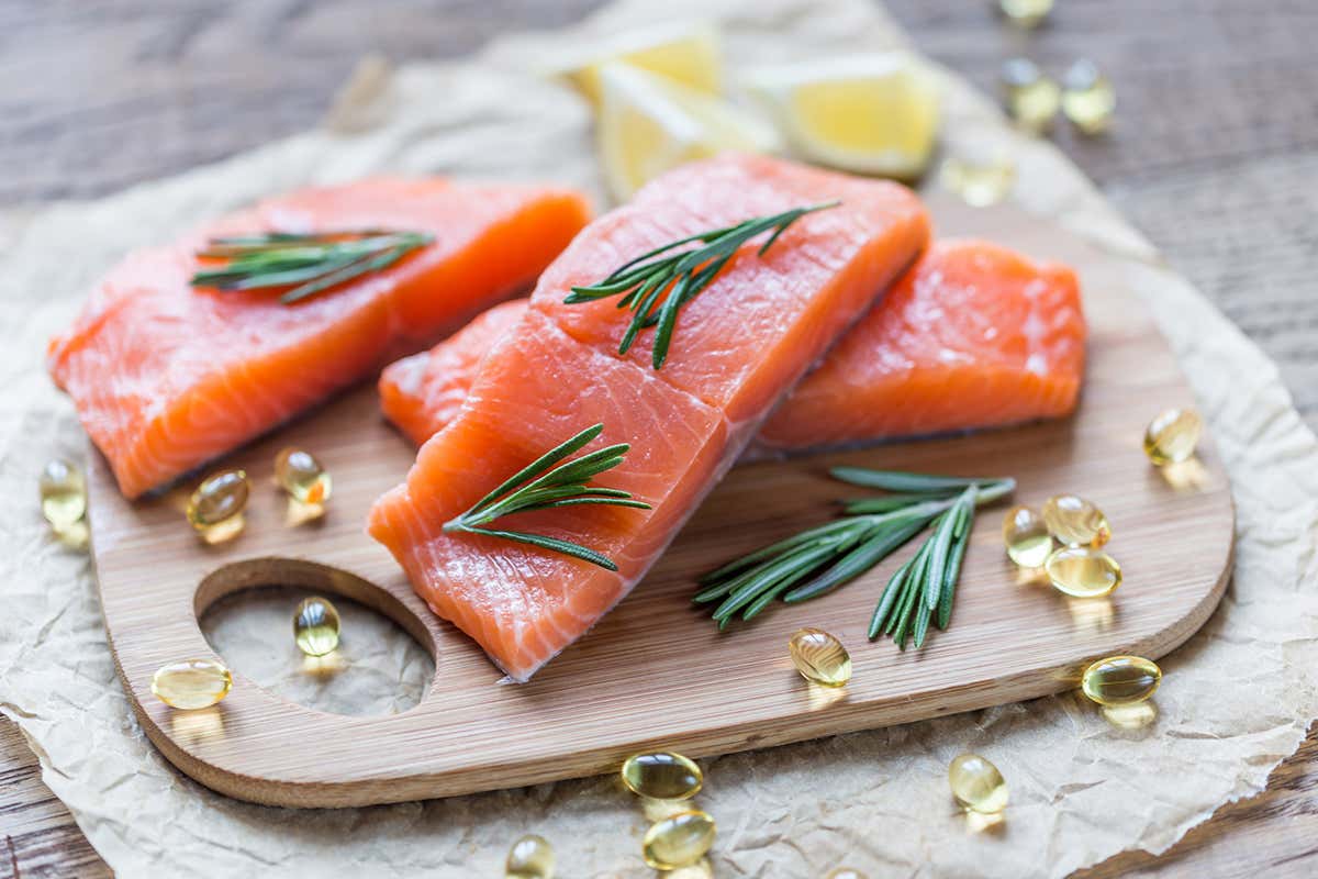 Il salmone &egrave; ricco di Omega 3 Salute e sostenibilit&agrave;: ecco quali pesci mangiare
