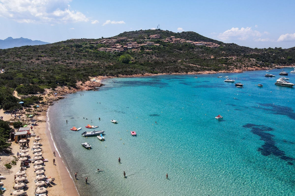 Dove vanno gli italiani a Ferragosto? Sardegna e Puglia in testa: la classifica