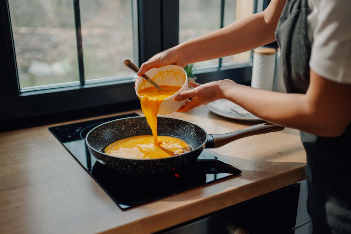 Dalle creme al cornetto: perché l’uovo è un ingrediente chiave della pasticceria