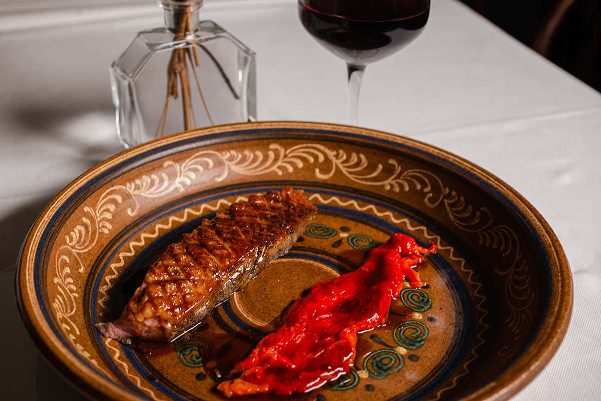 Le cotture espresse in alcuni casi sono su fuoco vivo o griglia a pietra lavica A Roma la cucina di vera ricerca di Mamma Orsa