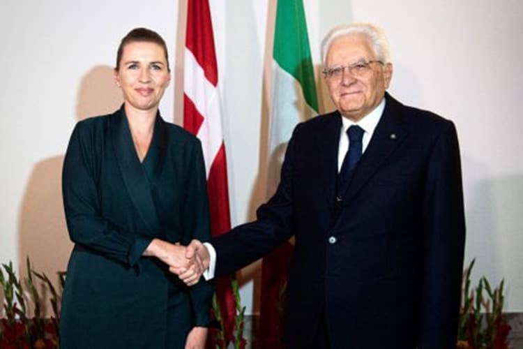 Mette Frederiksen (Mattarella punge i dazi «Mi auguro non vengano applicati»)