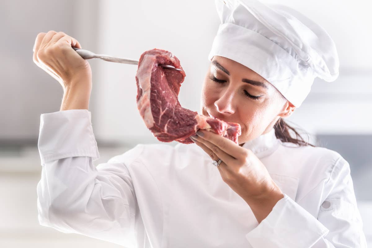 Come valutare la carne in cinque mosse: una guida tra gusto e sensi