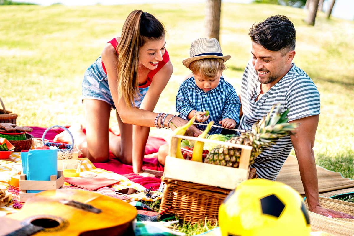 Ferragosto 2025, l'Italia divisa: tra chi può permettersi la vacanza e chi resta a casa
