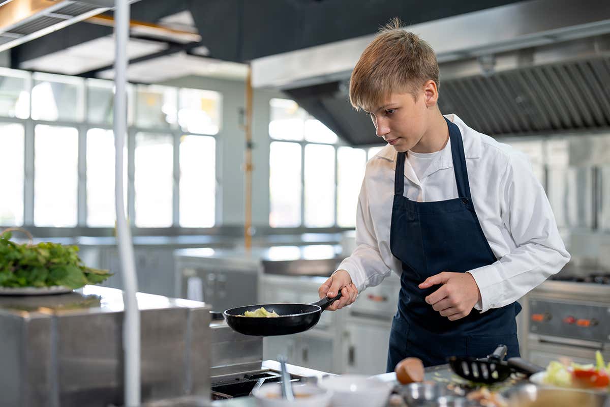 Non solo bullismo: c’è una gioventù sana che cresce negli istituti alberghieri e non viene raccontata