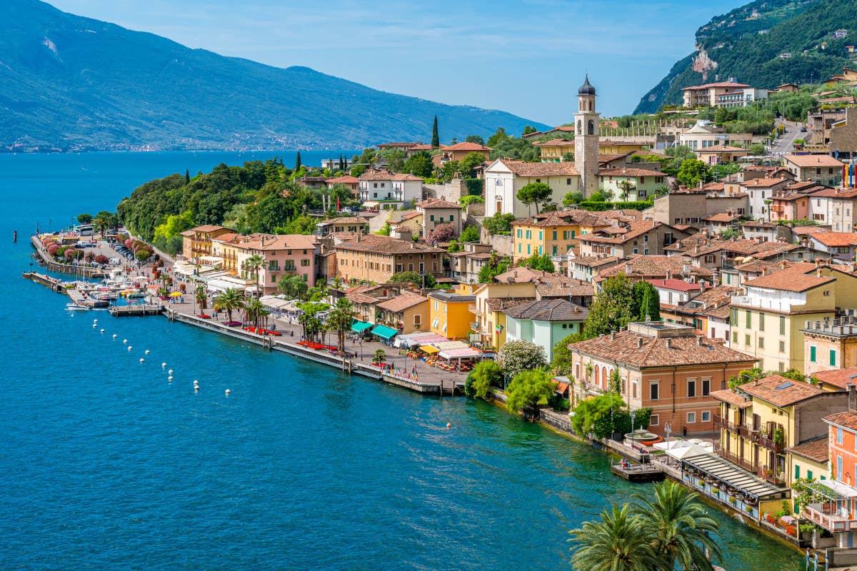 Limone dice no alla plastica: arriva l'acqua in brick per bar, ristoranti e hotel