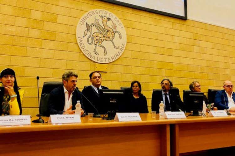 (Cibi nuovi, problemi nuovi Sicurezza alimentare ai tempi del kebab)