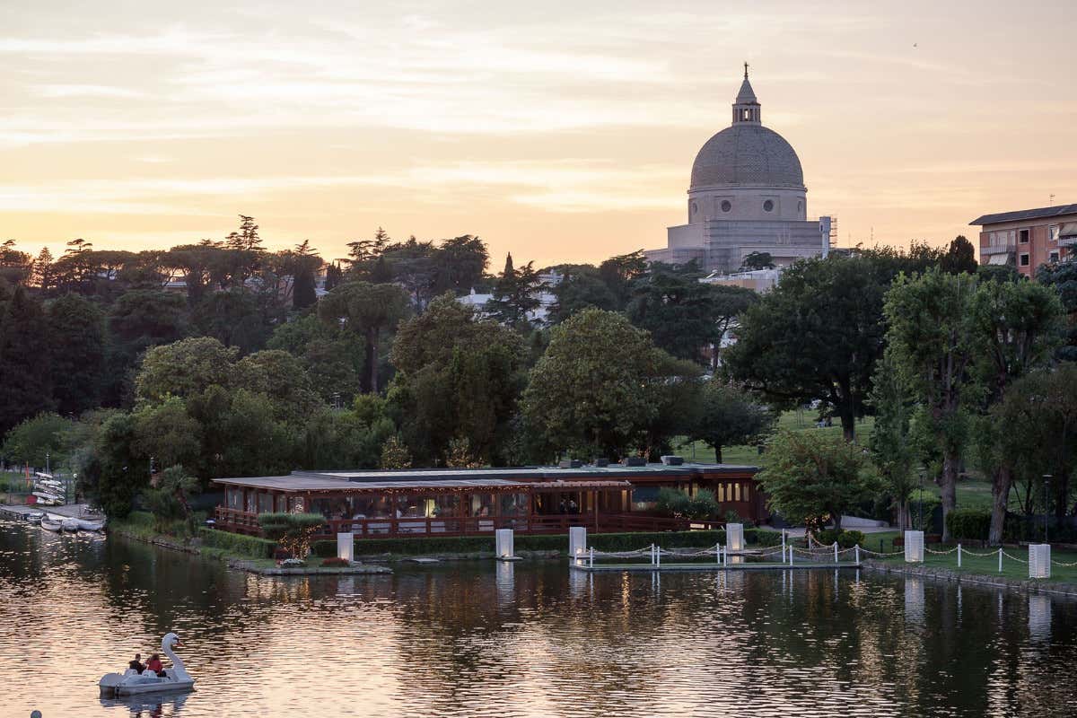Lo Chalet del Lago: un’icona rinnovata nel cuore dell’Eur a Roma