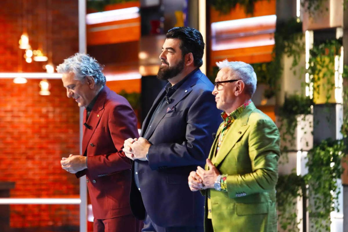 Masterchef 14: tra grembiuli bianchi e grigi, chi accederà alla masterclass?