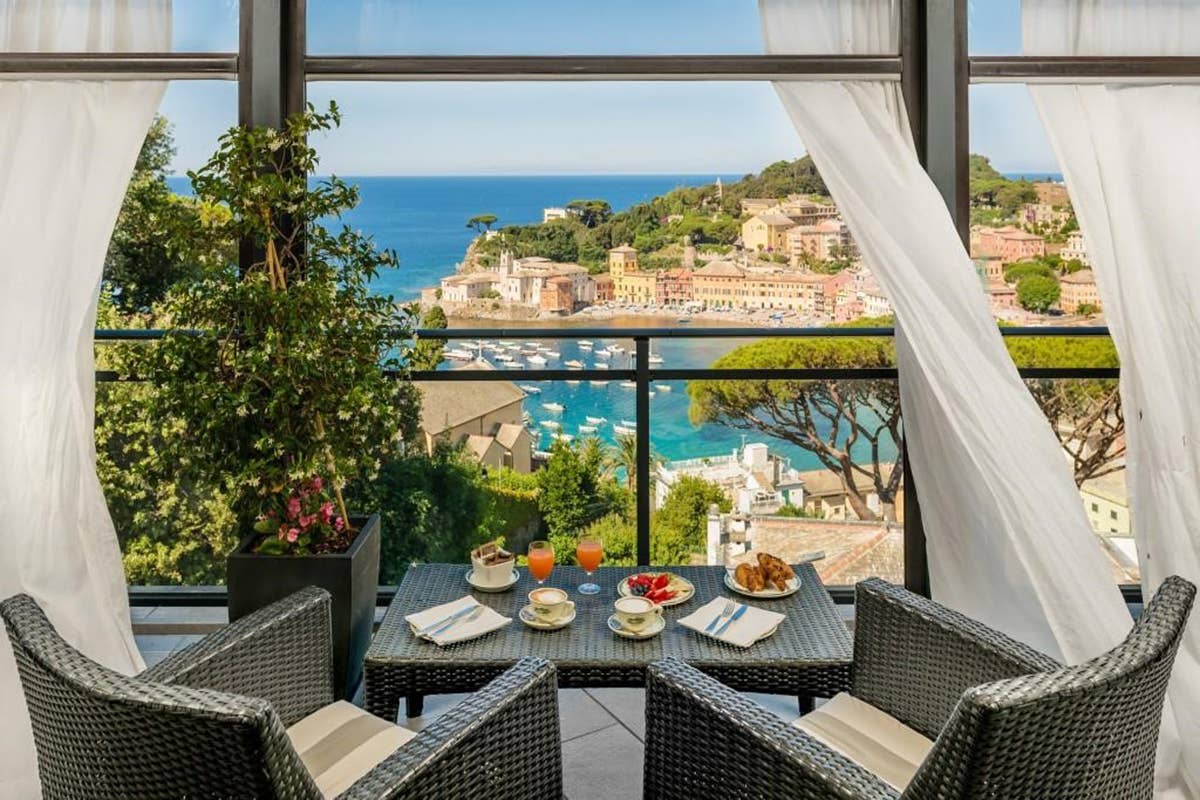 Sky Bar Ponte Zeus  Dall’Olimpo al Portobello, due ristoranti da non perfere a Sestri Levante