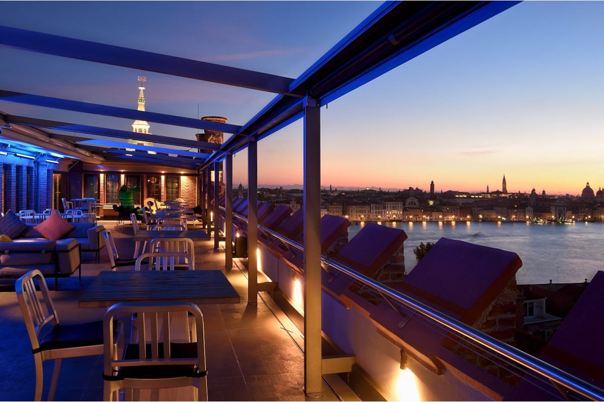 Veduta di Venezia dall'Hilton Molino Stuky Hilton: otto terrazze bar tra Italia ed Europa per frizzanti serate di fine estate