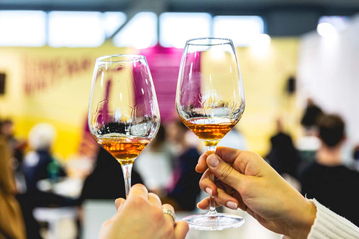 Slow Wine Fair torna a Bologna con 1.100 cantine e una sfida etica sul vino
