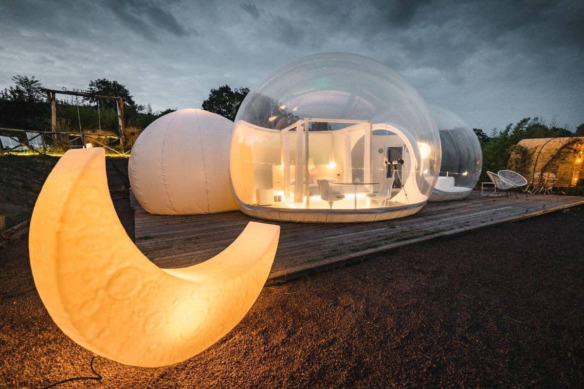 Volare tra le stelle e dormire sulla Luna? Nel rinnovato glamping “Le Perseidi”