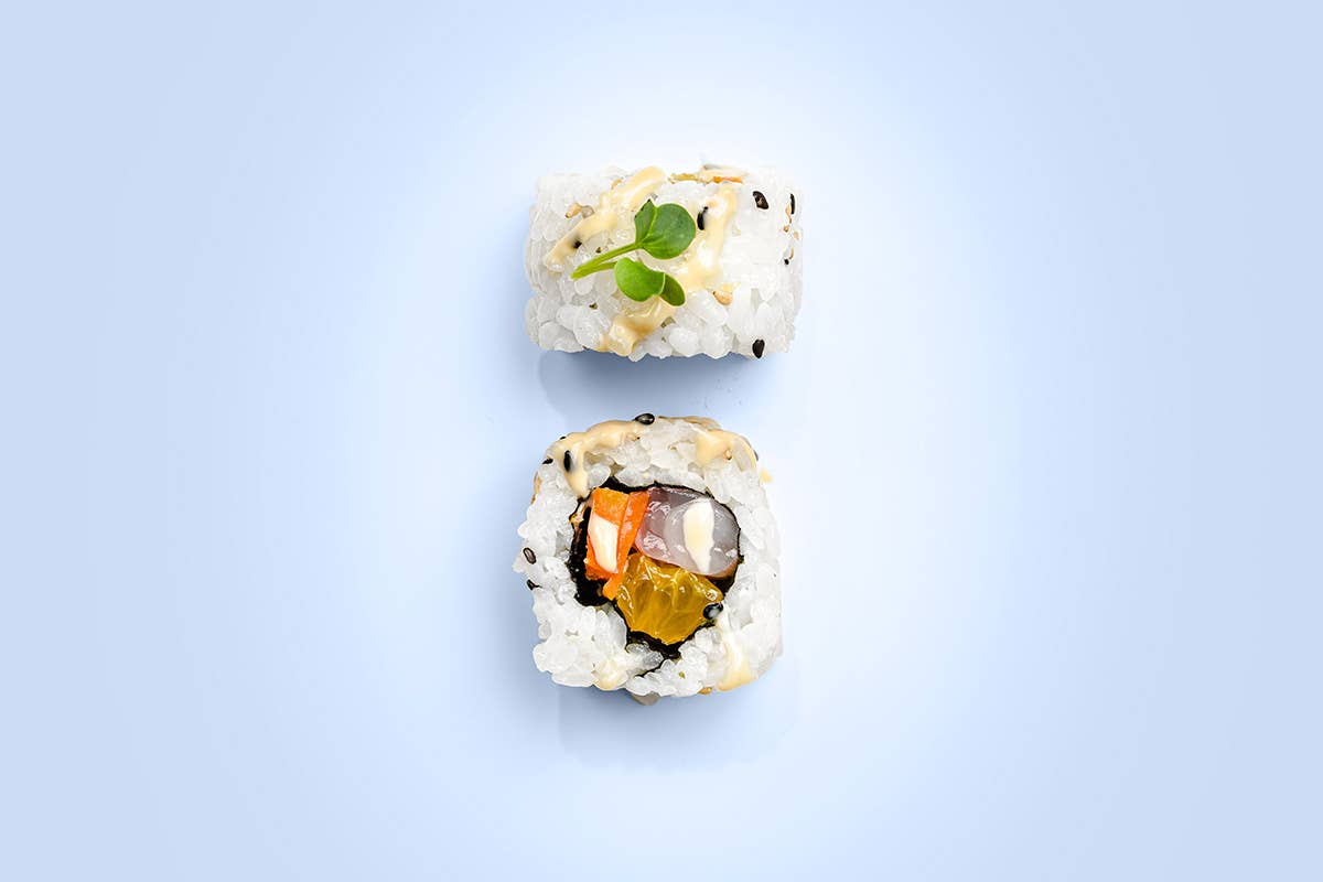 Uramaki di gambero rosso Da Demoshi il sushi è di tutti