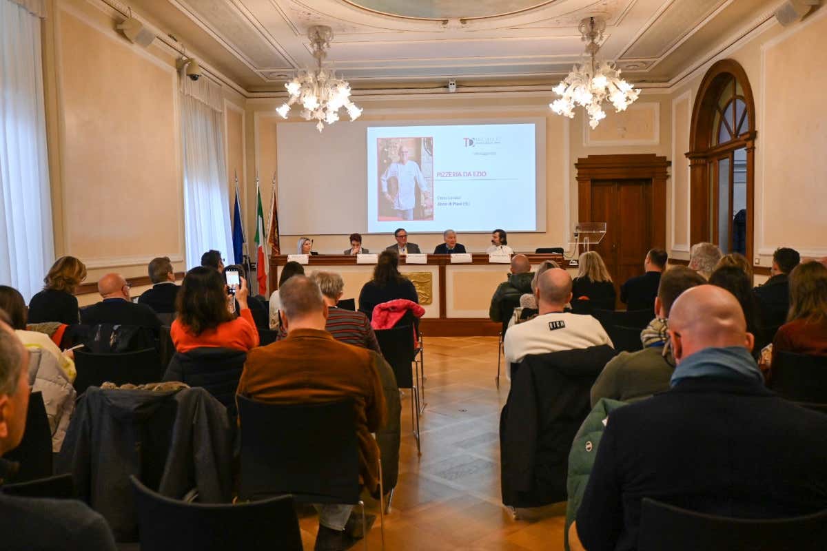 TavoleDoc, ecco la 1ª edizione della guida che raccoglie le eccellenze del Veneto TavoleDoc, ecco la 1ª edizione della guida che raccoglie le eccellenze del Veneto