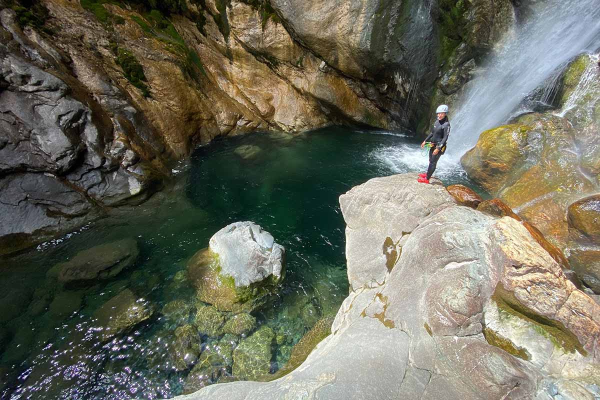 Canyoning al torrente Chalamy a Champdepraz. Foto Patrick Poletto Tutto pronto per la lunga estate della Valle d’Aosta
