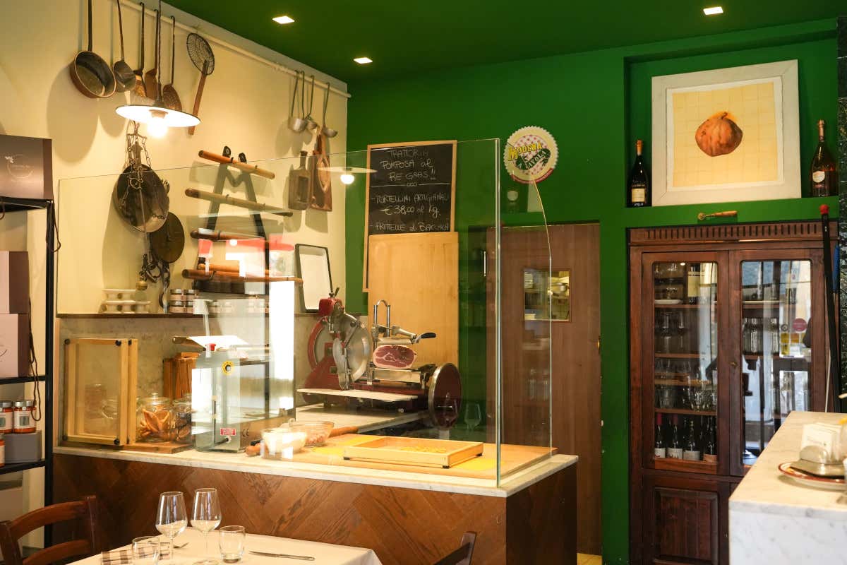 Trattoria Pomposa al Re Gras: 10 anni di cucina modenese autentica Trattoria Pomposa al Re Gras: 10 anni di cucina modenese autentica