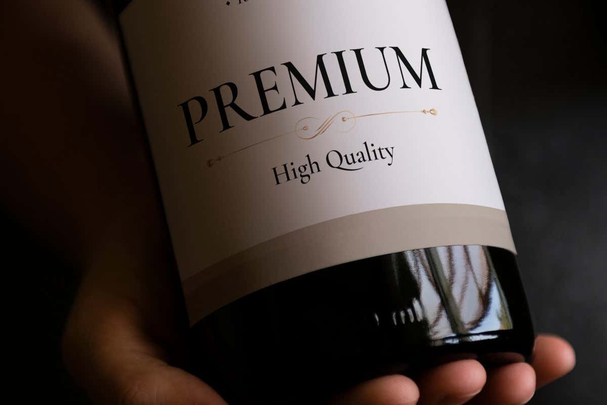 Regno Unito, truffa del vino alla “The Wolf of Wall Street” per 6 milioni di sterline