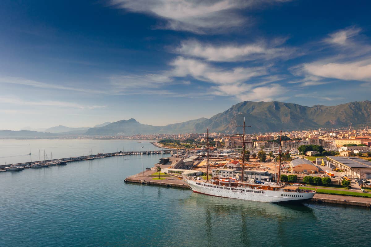 Mediterraneo, 5 città dove è sempre estate da raggiungere in crociera