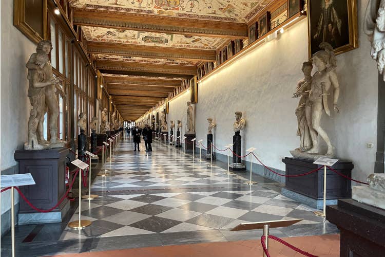 L'arte va gustata come il vino E gli Uffizi aprono i depositi